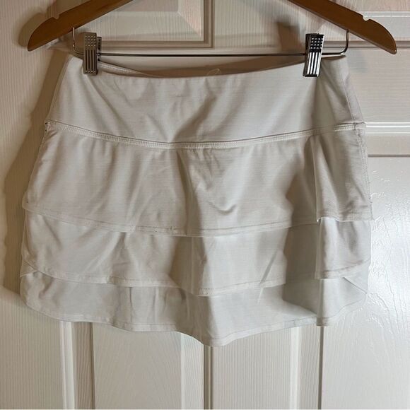 Athleta Tennis Skirt, Size Sm. Shorts Under. Back Pocket. Great Condition. - Picture 4 of 9